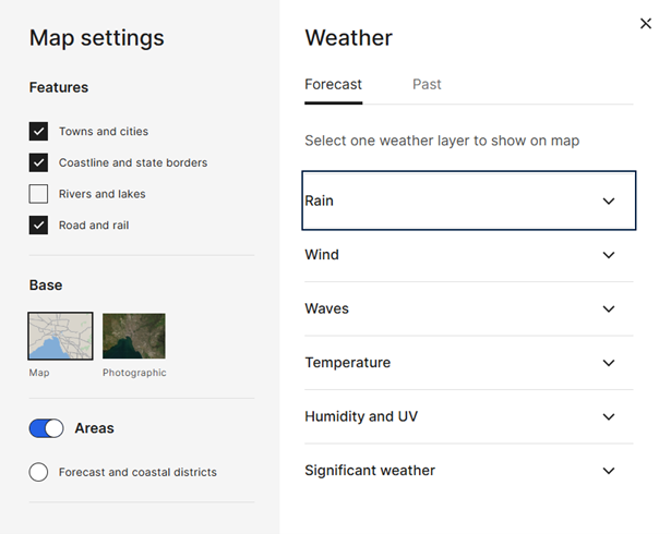 Map settings and forecast viewing options on website.